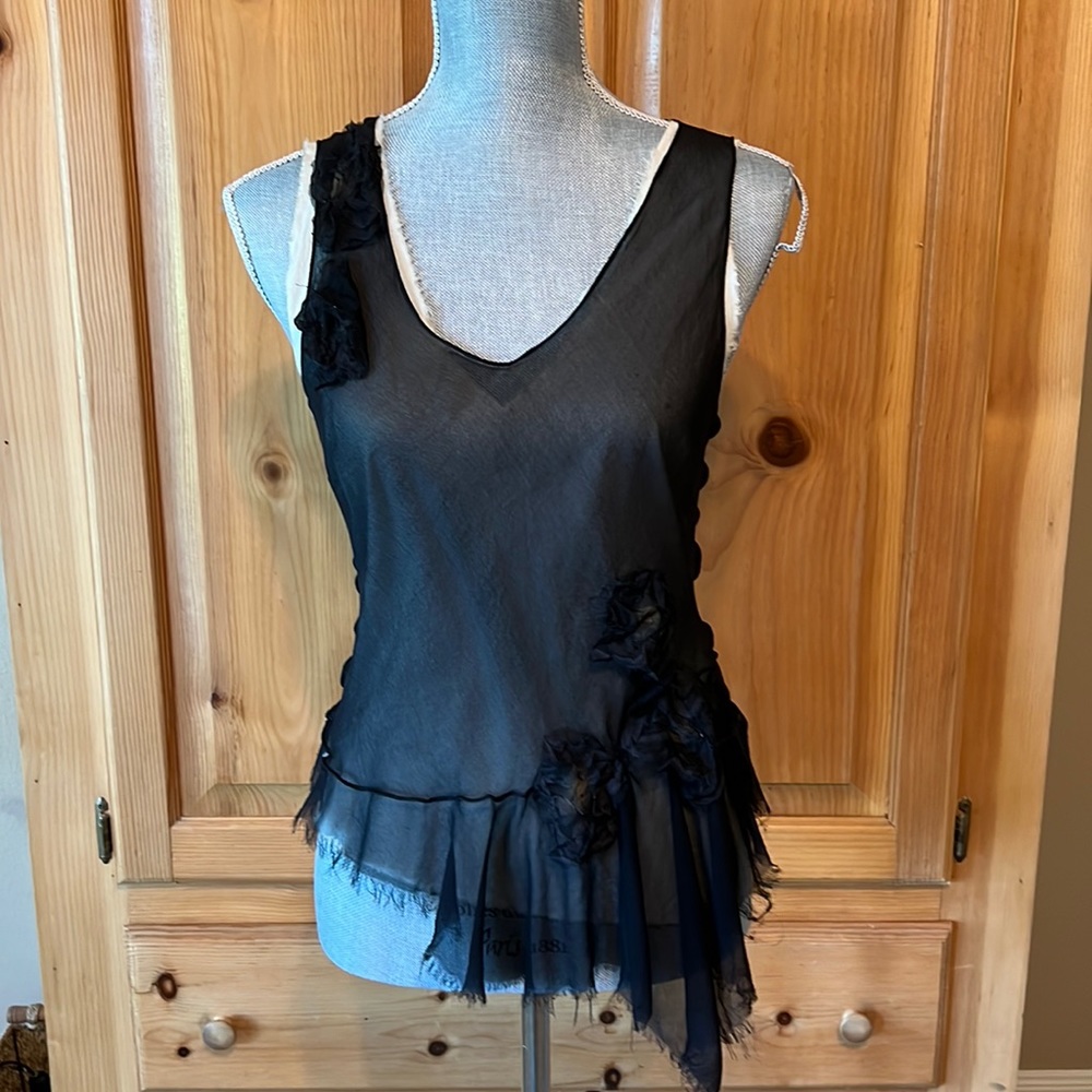 Rozae Nichols Silk Chiffon Layered Asymmetrical Tank with Floral Accents M